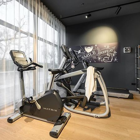 Moxy Dresden Neustadt Bagian luar foto