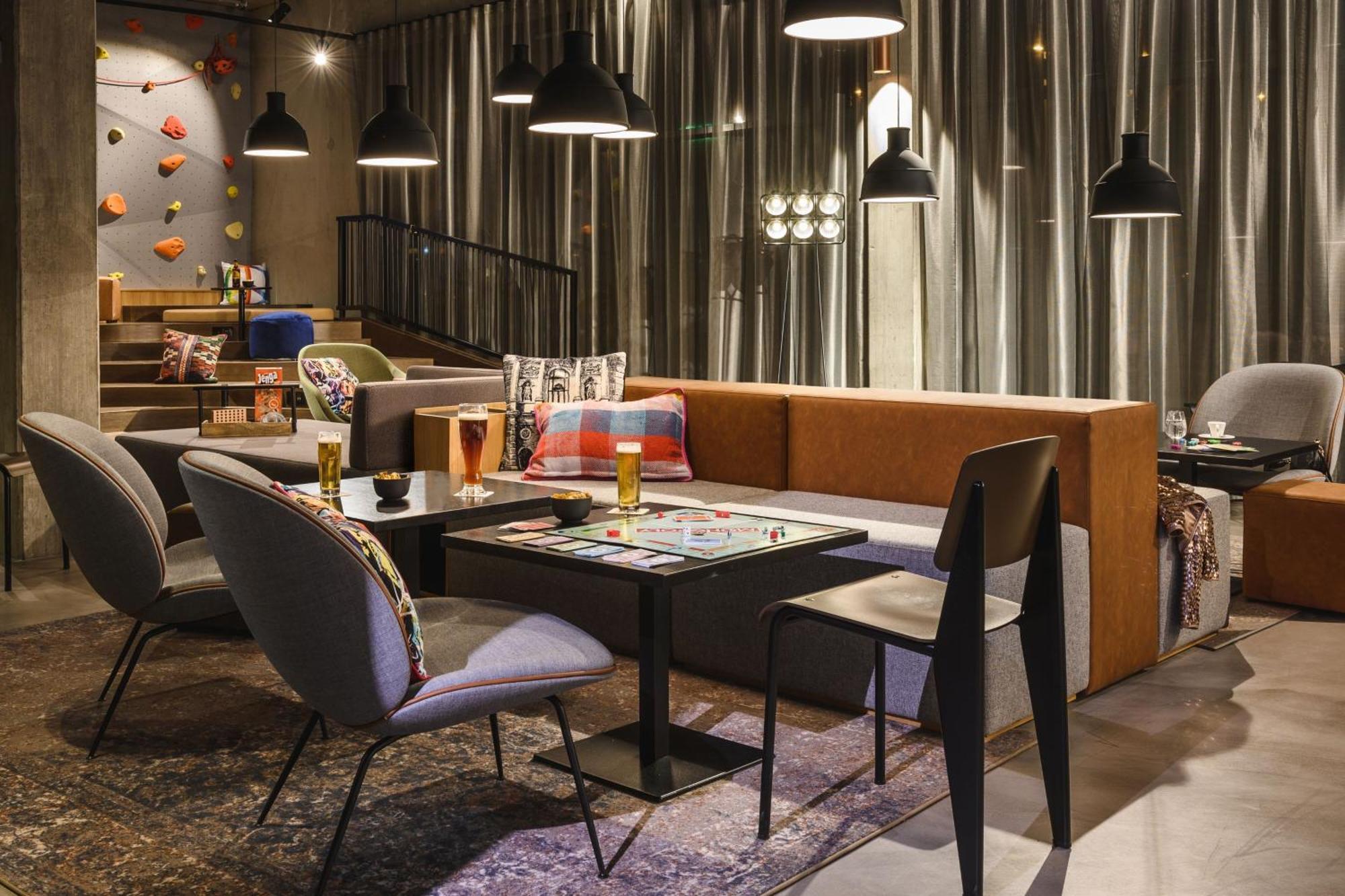 Moxy Dresden Neustadt Bagian luar foto