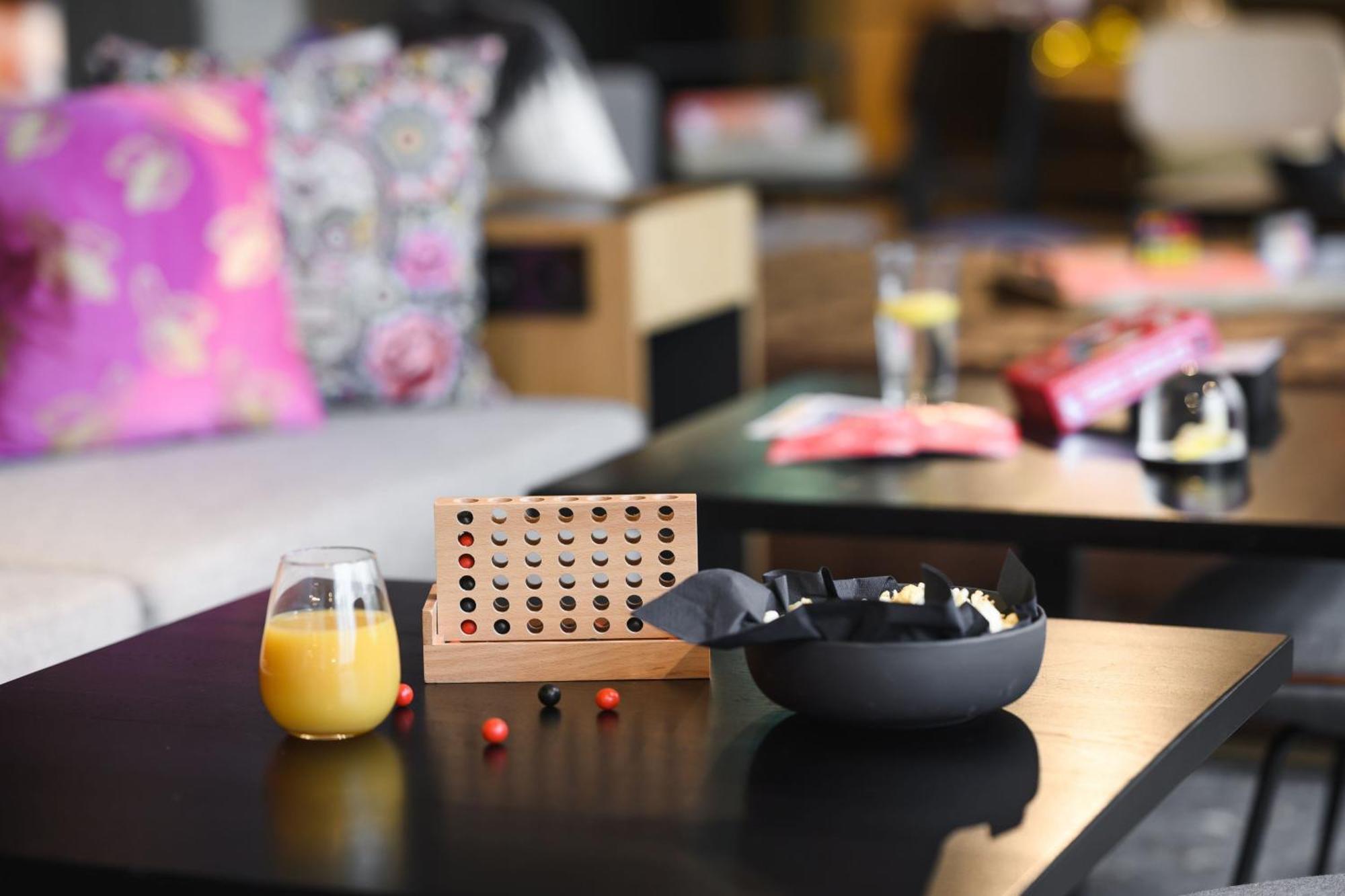 Moxy Dresden Neustadt Bagian luar foto