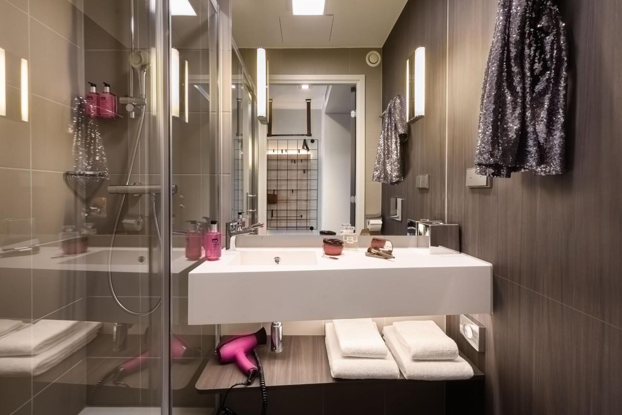 Moxy Dresden Neustadt Bagian luar foto