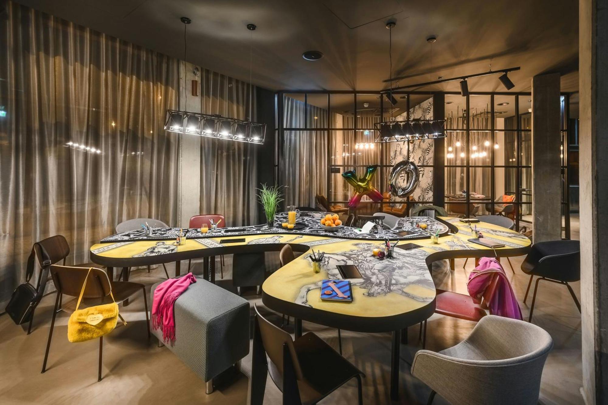 Moxy Dresden Neustadt Bagian luar foto